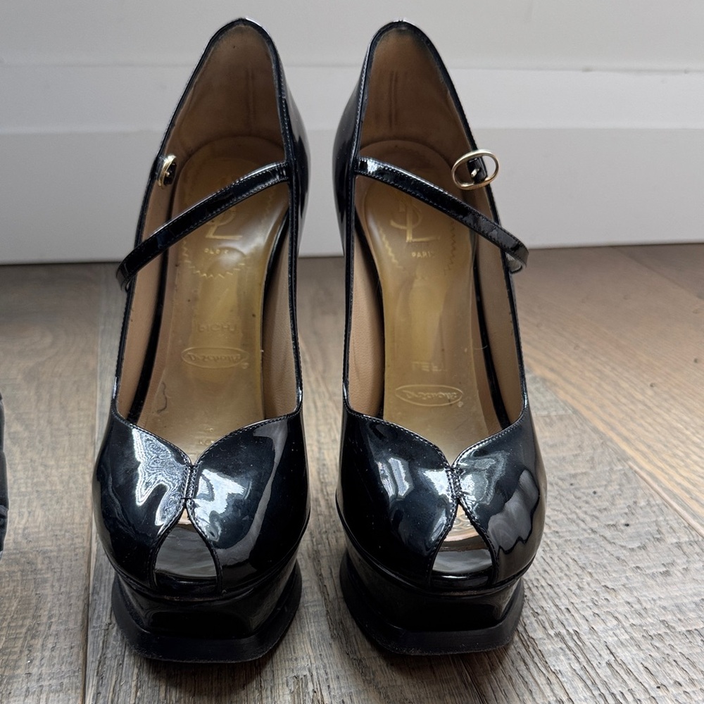 Yves Saint Laurent Rive Gauche White Gift Box